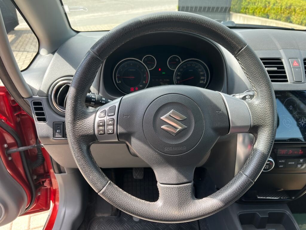 Suzuki SX4 SUV / Terénní 1,6 l 88 kw