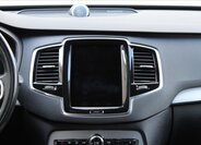 Volvo XC90 SUV / Terénní 2,0 l 165 kw