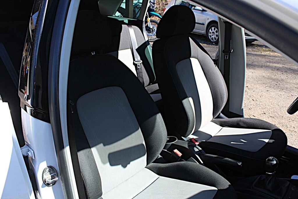 Seat Ibiza Kombi 1,6 l 66 kw