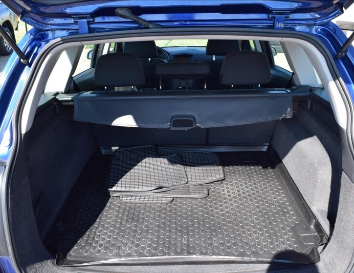 Opel Astra Kombi 1,9 l 74 kw