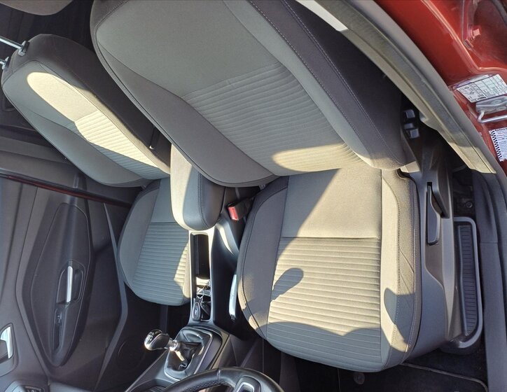 Ford C-MAX MPV 1,5 l 110 kw