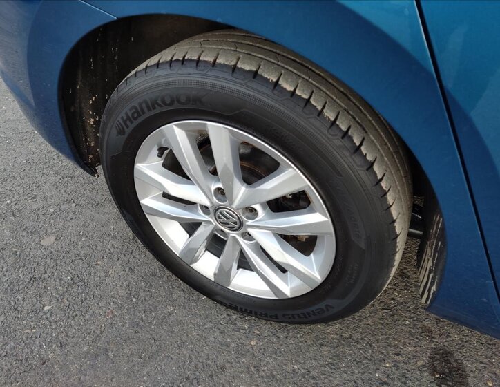 Volkswagen Touran MPV 1,2 l 81 kw