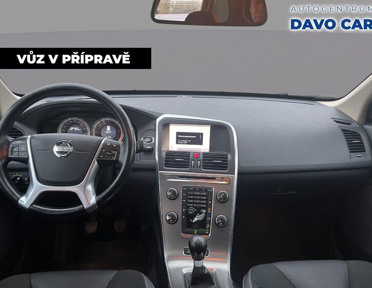 Volvo XC60 SUV 2,4 l 158 kw