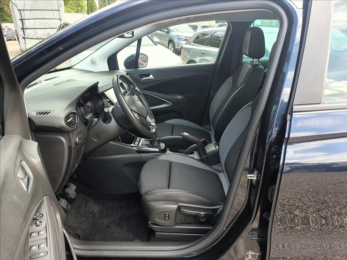 Opel Crossland X SUV / Terénní 1,5 l 75 kw
