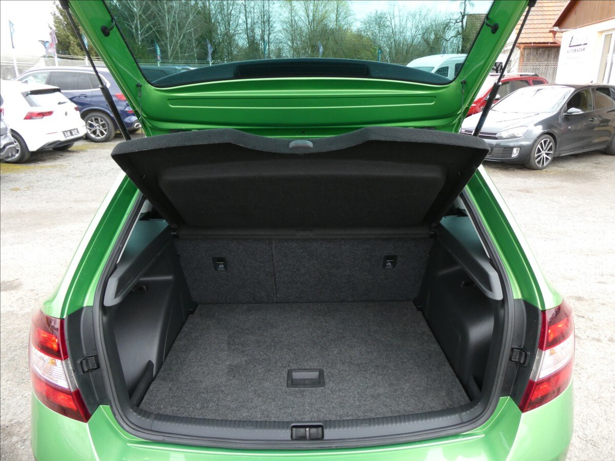 Škoda Rapid Hatchback 1,2 l 77 kw