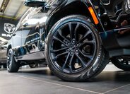 Jeep Grand Wagoneer SUV 6,4 l 351 kw