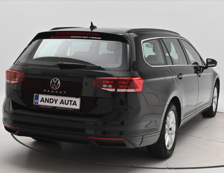 Volkswagen Passat Kombi 2,0 l 110 kw