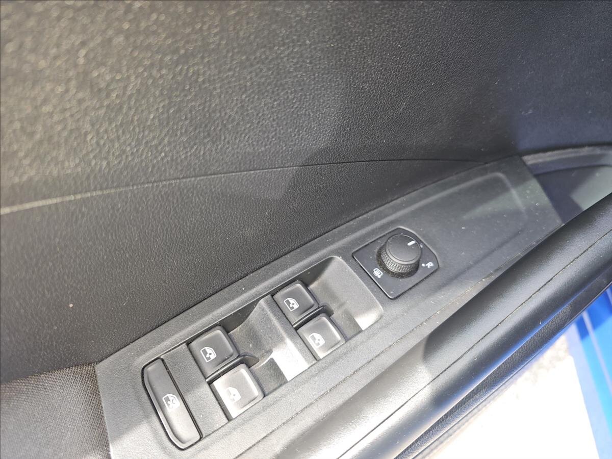 Škoda Fabia Hatchback 999,0 59 kw