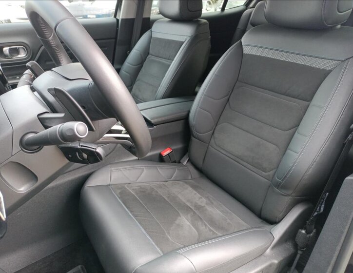 Citroën C5 Aircross 8