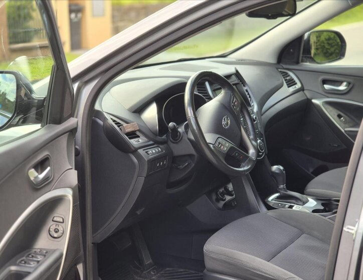 Hyundai Santa Fe SUV 2,2 l 147 kw