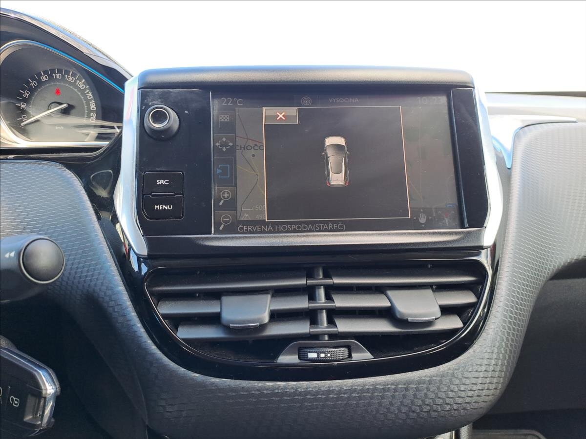 Peugeot 2008 MPV 1,2 l 81 kw
