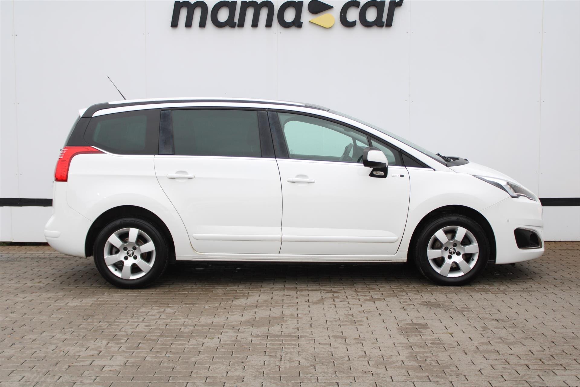 Peugeot 5008 MPV 1,6 l 88 kw