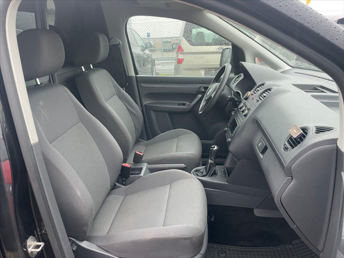 Volkswagen Caddy Skříň 1,6 l 75 kw