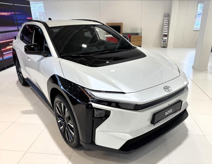 Toyota bZ4X SUV 0,0 252 kw