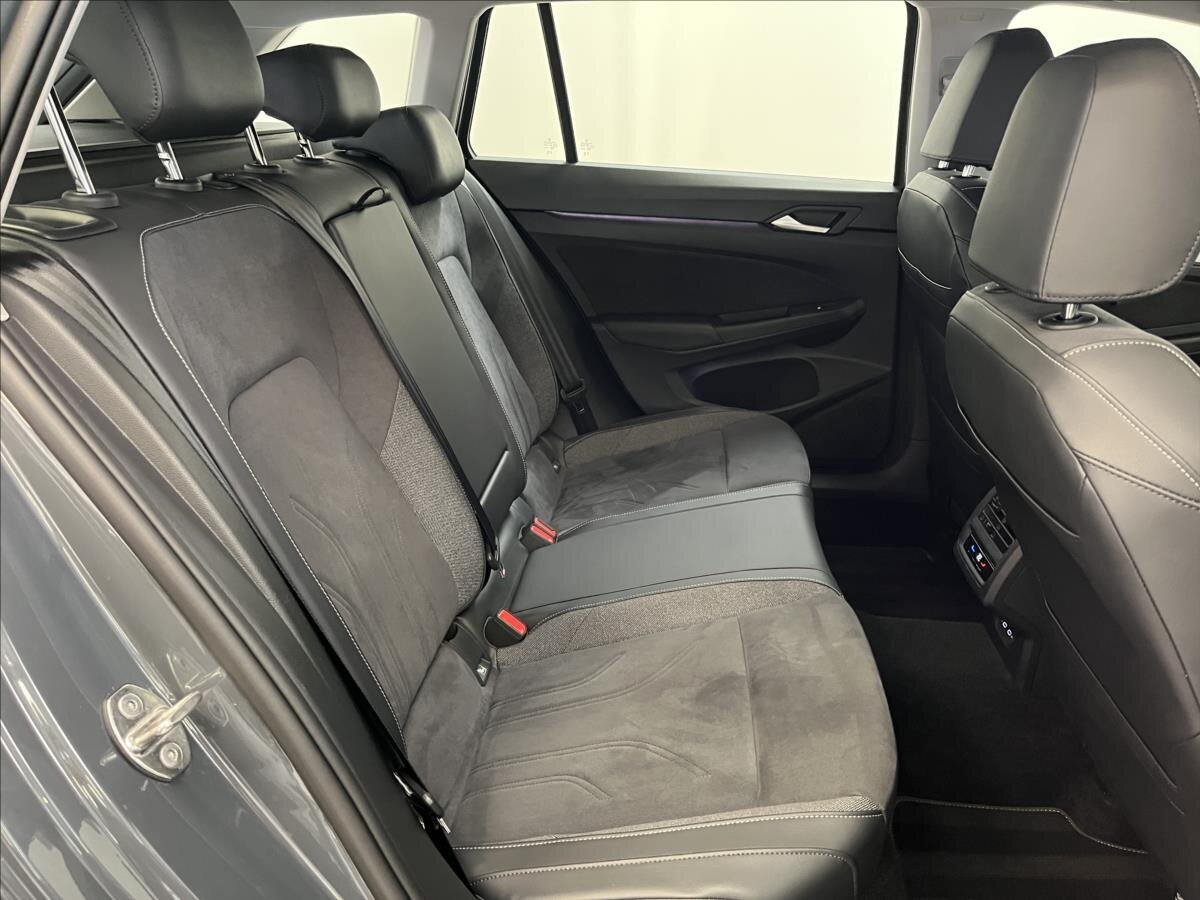 Volkswagen Golf Kombi 1,5 l 110 kw