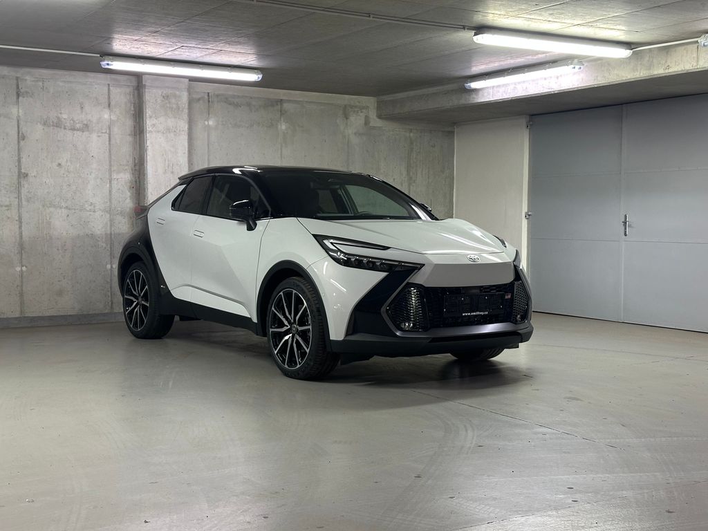 Toyota C-HR Hatchback 2,0 l 112 kw