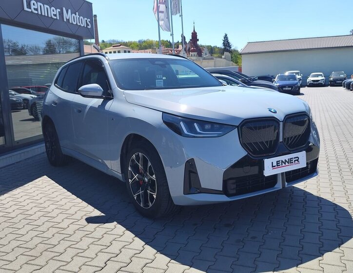 BMW X3 SUV / Terénní 2,0 l 145 kw