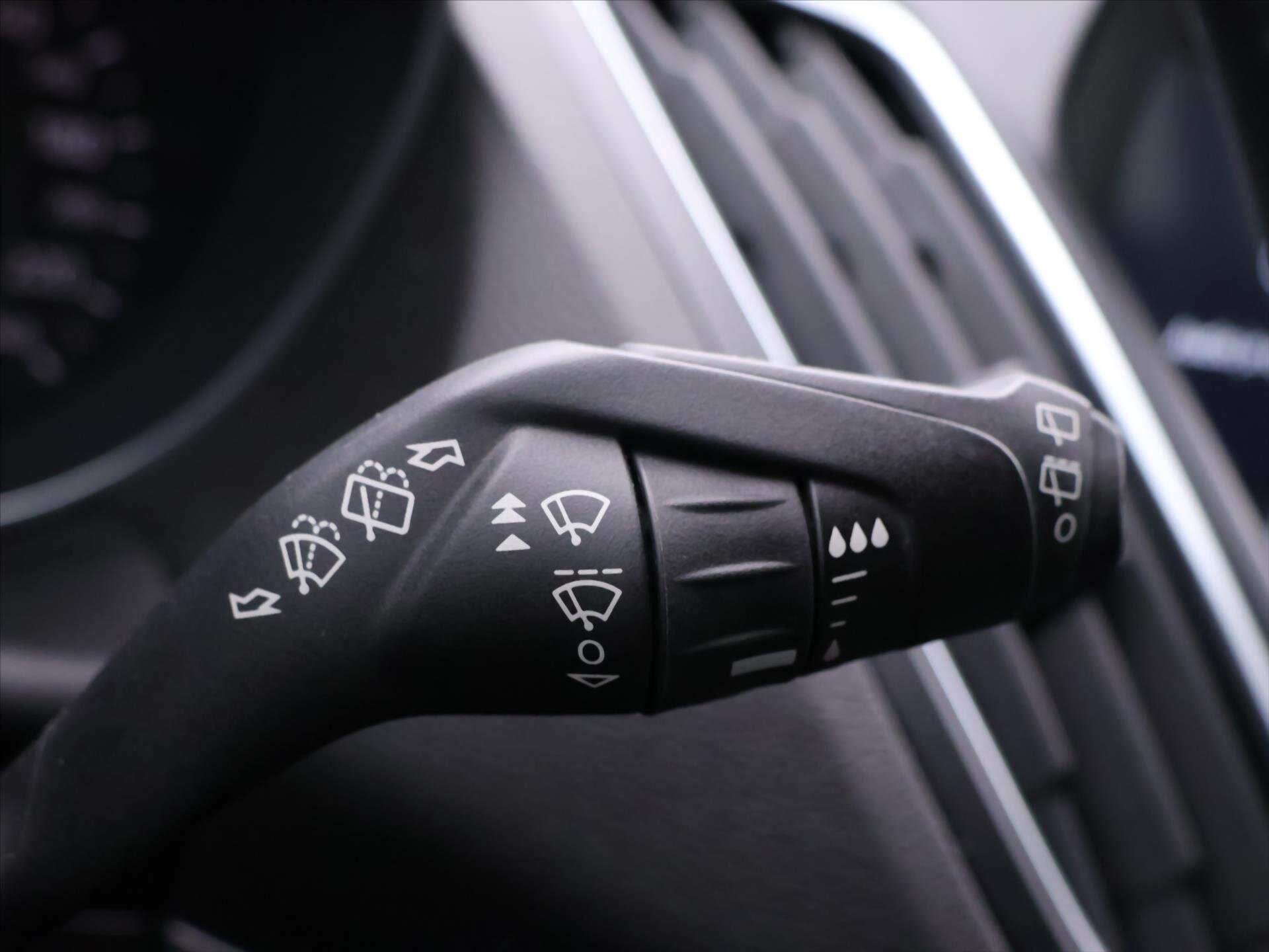 Ford Grand C-MAX Kombi 1,5 l 110 kw