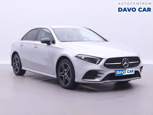 Mercedes-Benz Třídy A Sedan / Limuzína 1,3 l 118 kw