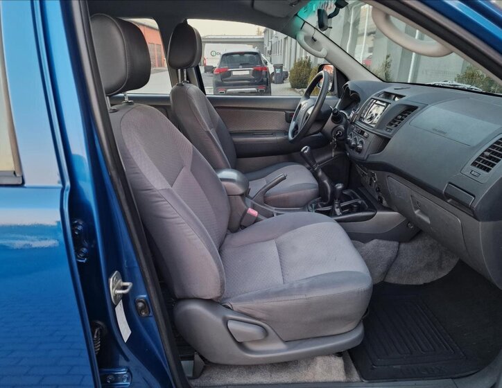 Toyota Hilux Pick-up 2,5 l 106 kw