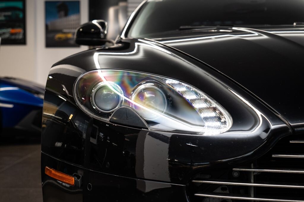 Aston Martin Vantage