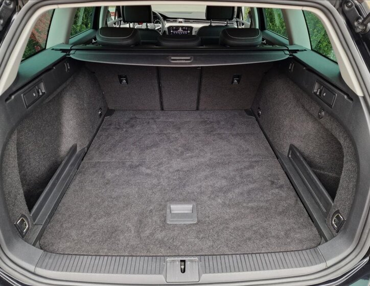 Volkswagen Passat Kombi 2,0 l 110 kw