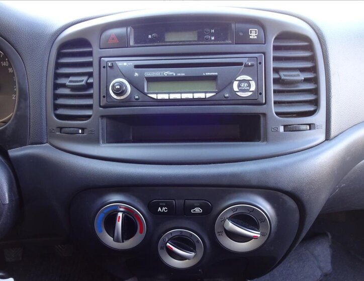 Hyundai Accent Hatchback 1,4 l 71 kw