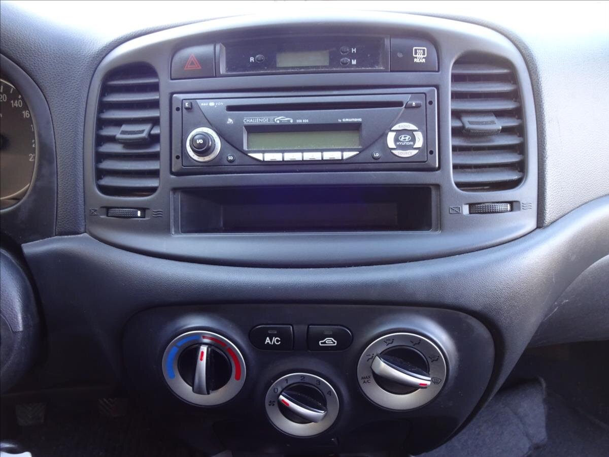 Hyundai Accent Hatchback 1,4 l 71 kw