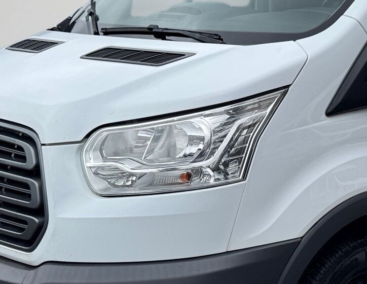 Ford Transit Skříň 2,0 l 96 kw