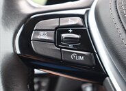 BMW Řada 5 Kombi 3,0 l 195 kw