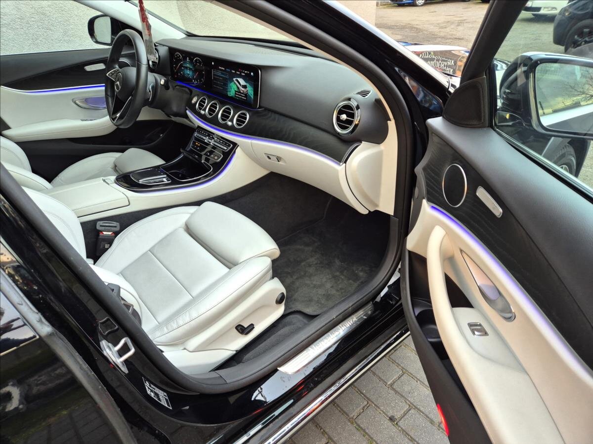 Mercedes-Benz Třídy E Kombi 2,9 l 243 kw