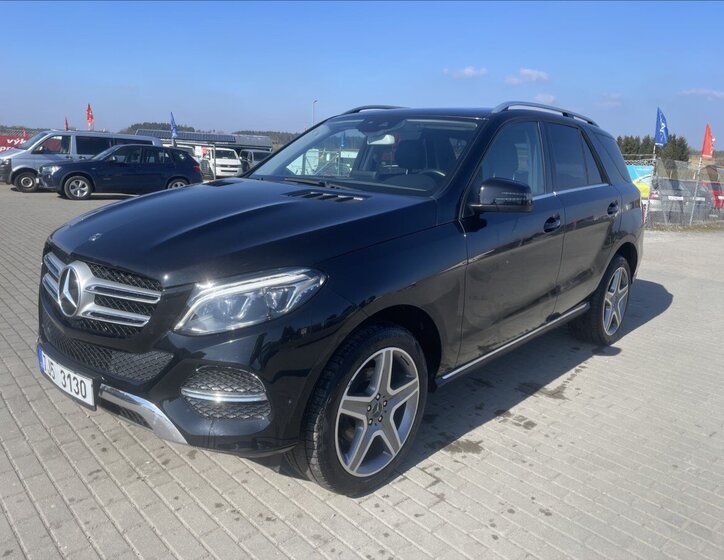 Mercedes-Benz GLE SUV / Terénní 3,0 l 190 kw
