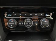 Volkswagen Passat Kombi 1,5 l 110 kw