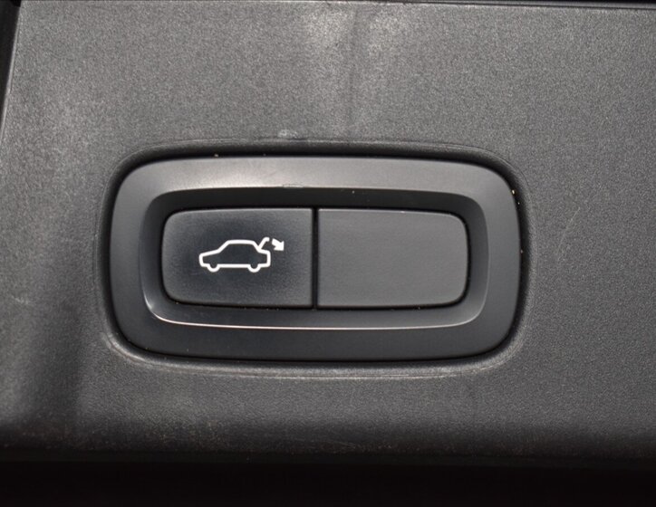 Volvo V90 Kombi 2,0 l 184 kw