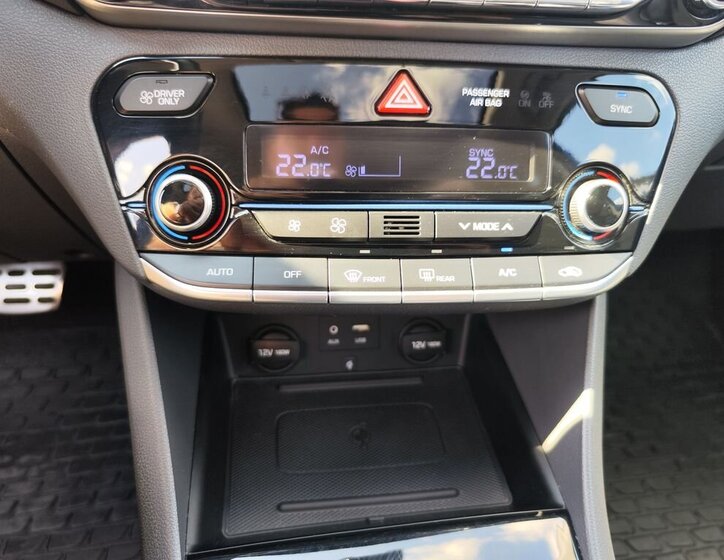 Hyundai IONIQ Hatchback 1,6 l 104 kw