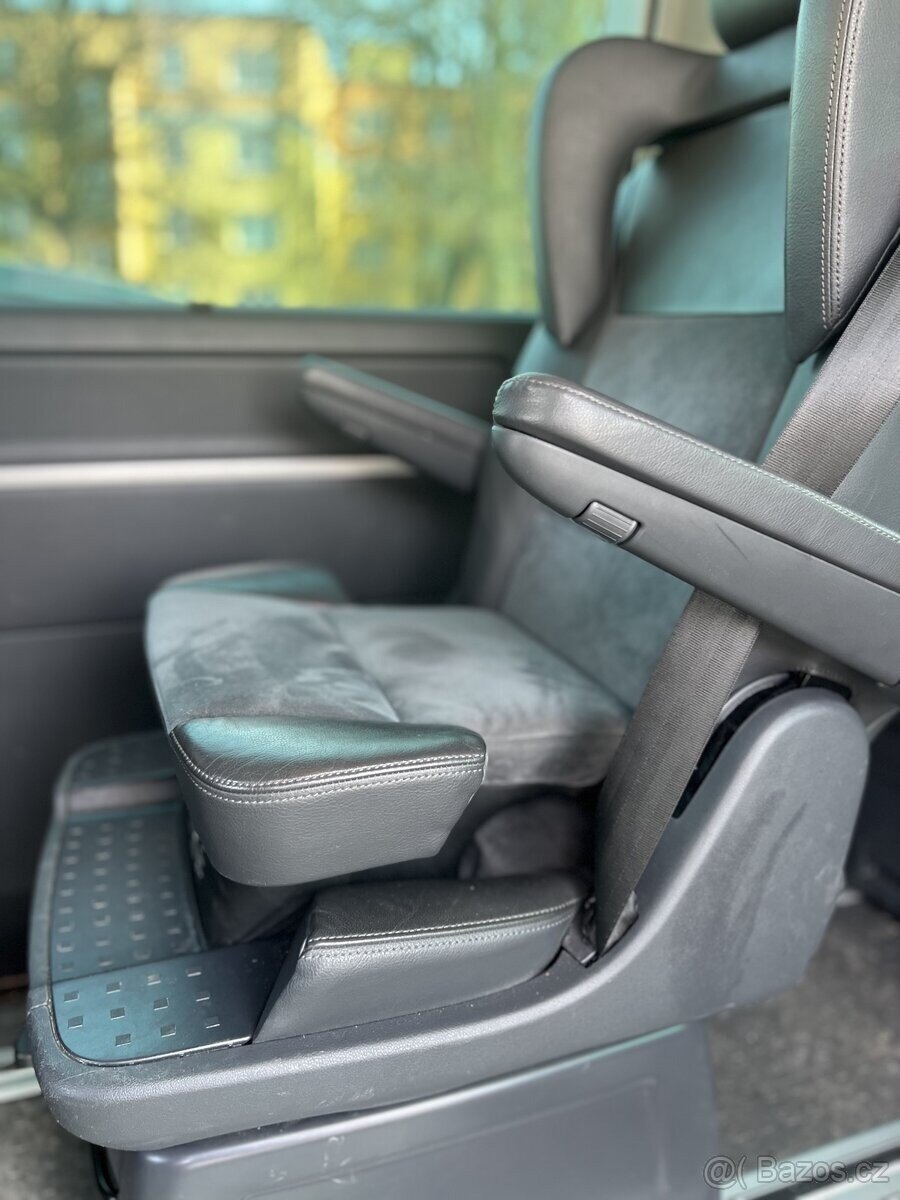 Volkswagen Multivan VAN / Minibus 0,0 132 kw