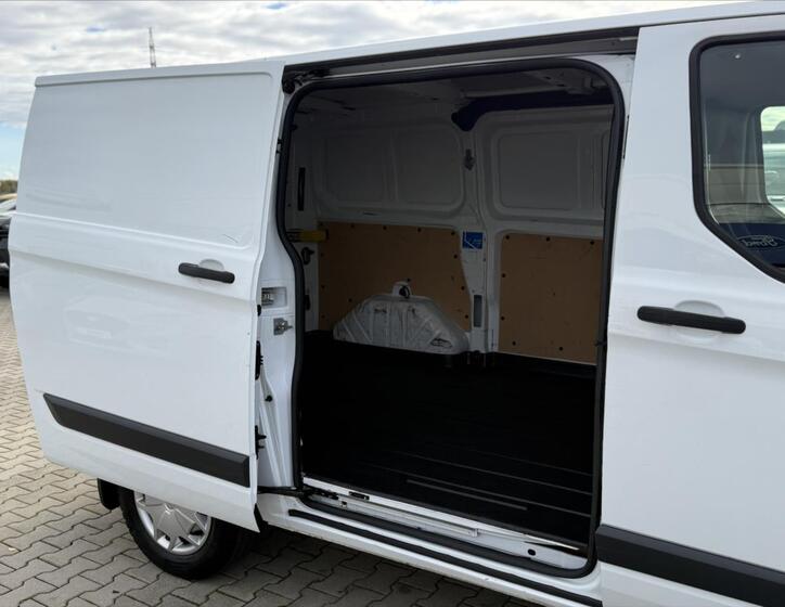 Ford Transit Custom 13