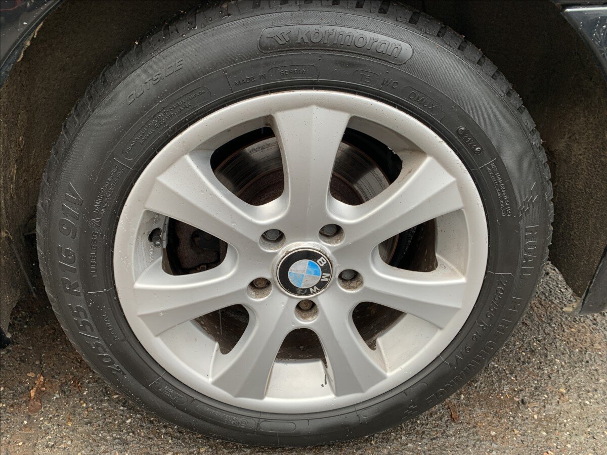 BMW Řada 3 Sedan 2,0 l 90 kw