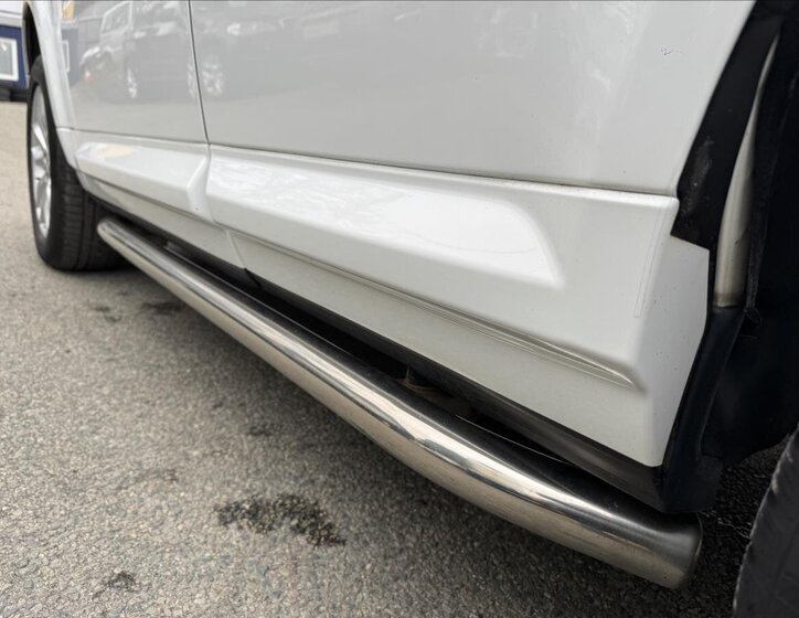 Land Rover Freelander SUV / Terénní 2,2 l 140 kw