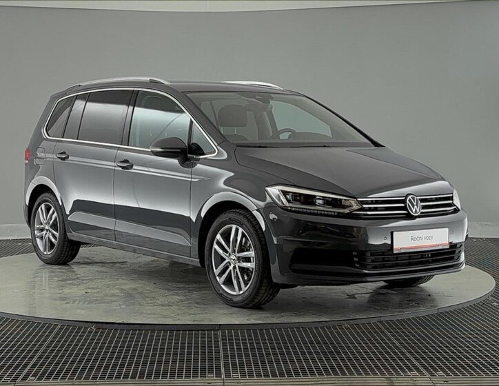 Volkswagen Touran MPV 1,5 l 110 kw