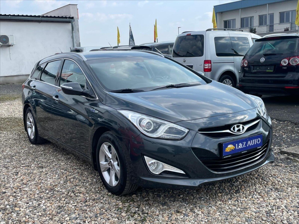 Hyundai i40 Kombi 1,6 l 99 kw