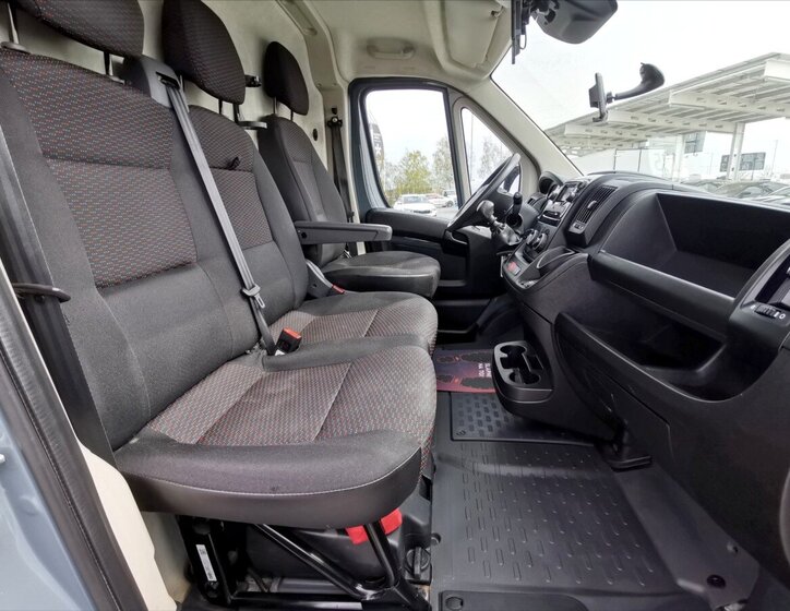 Citroën Jumper Ostatní 2,2 l 121 kw