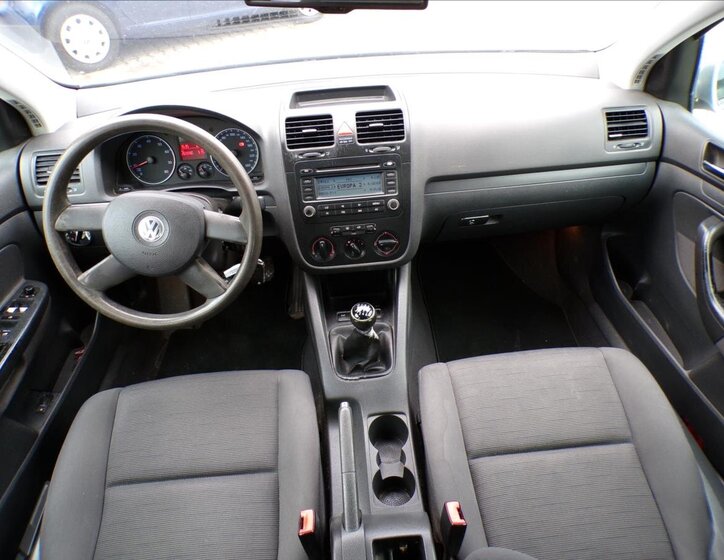 Volkswagen Golf Hatchback 1,6 l 85 kw