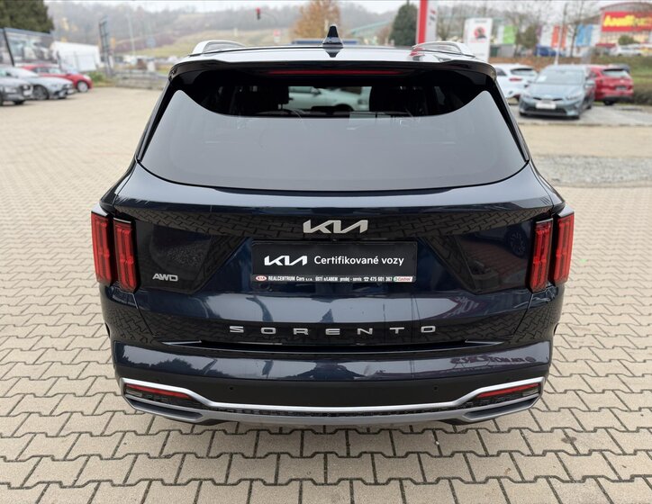 KIA Sorento 6