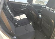 Toyota RAV4 SUV 2,2 l 100 kw