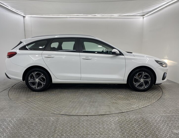 Hyundai i30 Kombi 1,5 l 80 kw