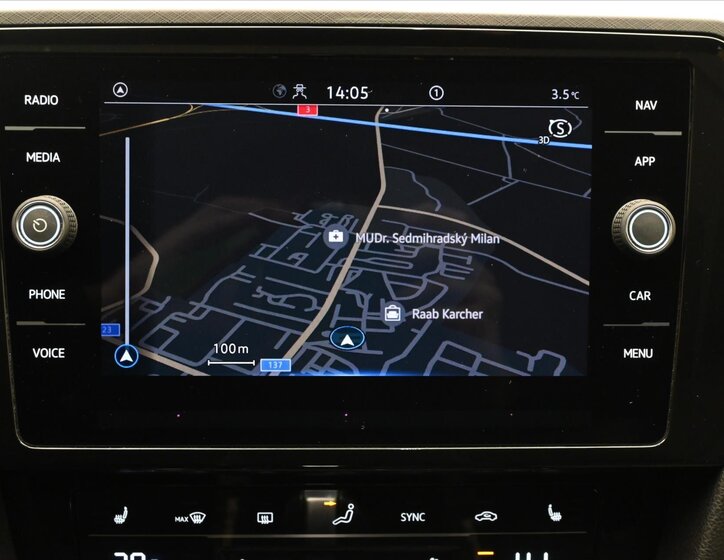 Volkswagen Passat Kombi 2,0 l 147 kw