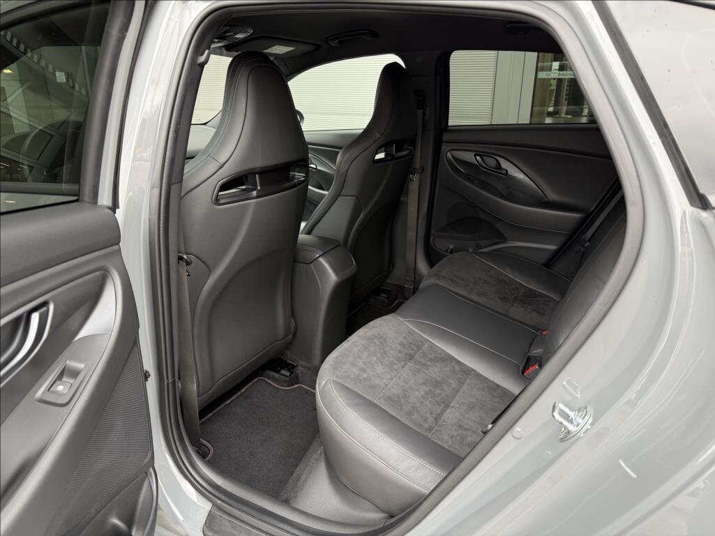 Hyundai i30 Liftback 2,0 l 206 kw