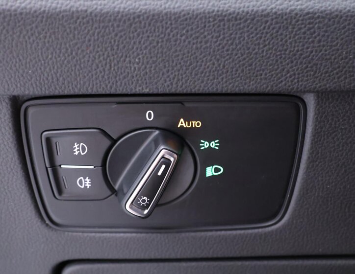 Volkswagen Passat Kombi 2,0 l 110 kw