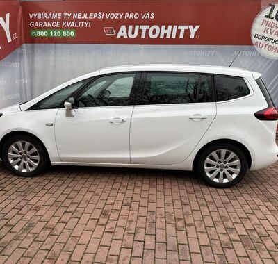 Opel Zafira 9